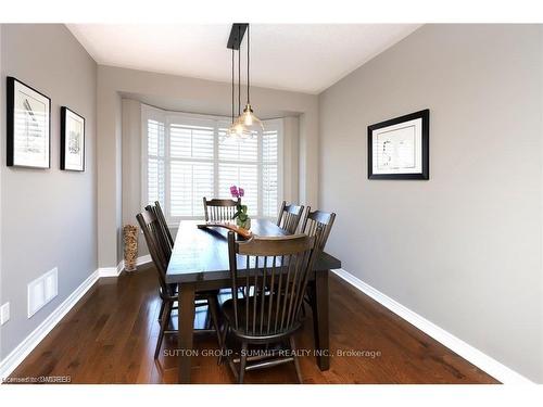 2 Ross Shiner Lane, Stouffville, ON - Indoor Photo Showing Dining Room