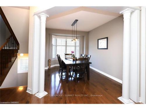 2 Ross Shiner Lane, Stouffville, ON - Indoor Photo Showing Dining Room