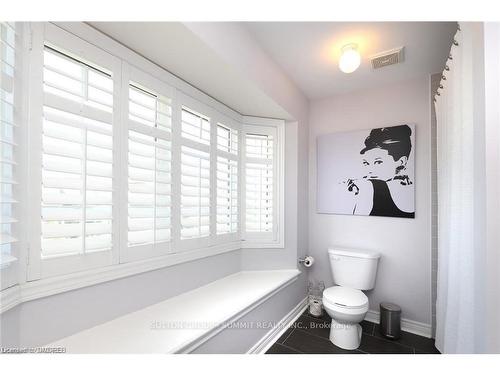 2 Ross Shiner Lane, Stouffville, ON - Indoor Photo Showing Bathroom