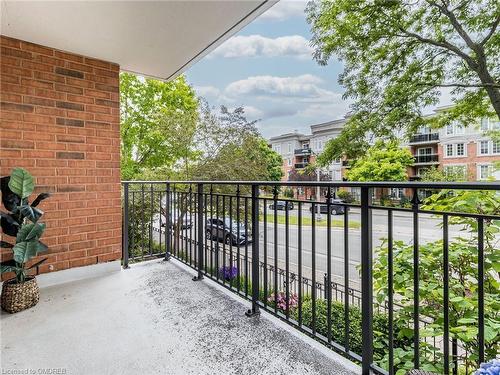 209-2301 Parkhaven Boulevard, Oakville, ON - Outdoor With Balcony With Exterior