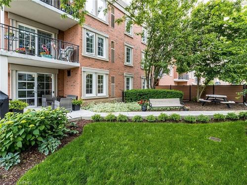 209-2301 Parkhaven Boulevard, Oakville, ON - Outdoor With Balcony