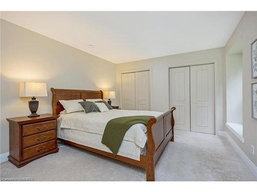 7369 Appleby Line, Milton, ON - Indoor Photo Showing Bedroom