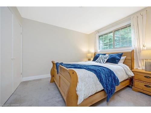 7369 Appleby Line, Milton, ON - Indoor Photo Showing Bedroom