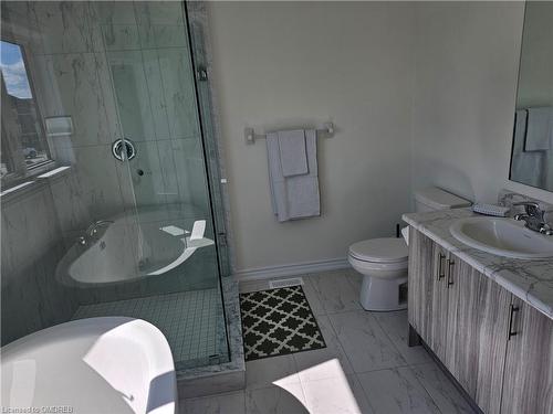 14 Tran Street, Wasaga Beach, ON - Indoor Photo Showing Bathroom