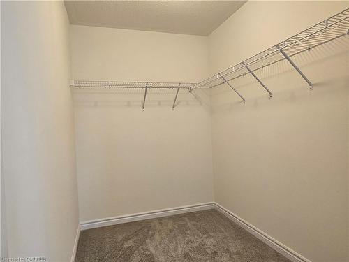 14 Tran Street, Wasaga Beach, ON - Indoor With Storage