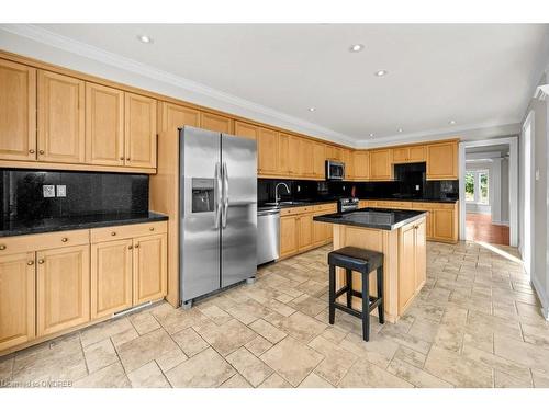 60 River Glen Boulevard, Oakville, ON - Indoor Photo Showing Kitchen