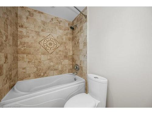 60 River Glen Boulevard, Oakville, ON - Indoor Photo Showing Bathroom