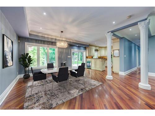 1116 Crestview Street, Oakville, ON - Indoor Photo Showing Dining Room