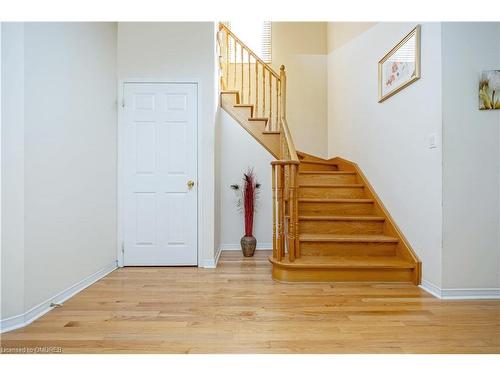 28 Eagleview Way, Georgetown, ON - Indoor Photo Showing Other Room