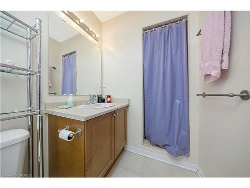 28 Eagleview Way, Georgetown, ON - Indoor Photo Showing Bathroom