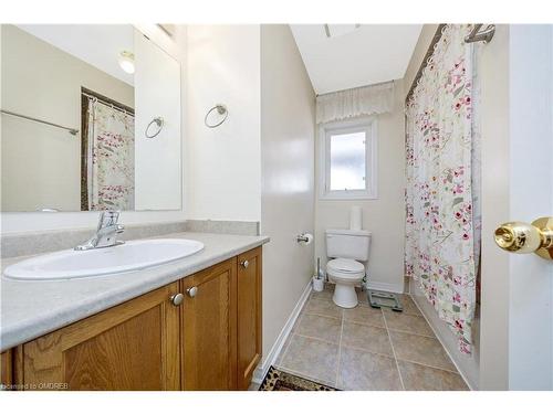 28 Eagleview Way, Georgetown, ON - Indoor Photo Showing Bathroom