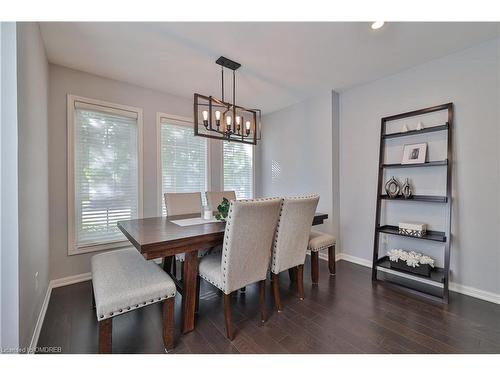 2432 Baintree Crescent, Oakville, ON - Indoor Photo Showing Dining Room