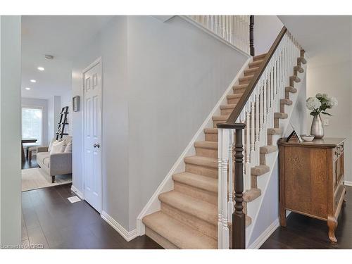 2432 Baintree Crescent, Oakville, ON - Indoor Photo Showing Other Room