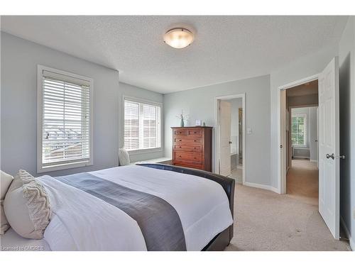 2432 Baintree Crescent, Oakville, ON - Indoor Photo Showing Bedroom