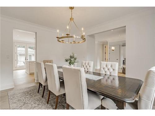 823 Partridge Drive, Burlington, ON - Indoor Photo Showing Dining Room