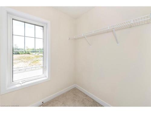 149 Higgins Avenue, Thorold, ON - Indoor Photo Showing Other Room