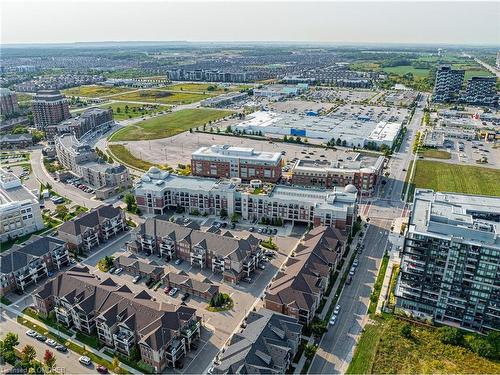 228-216 Oak Park Boulevard, Oakville, ON - Outdoor With View