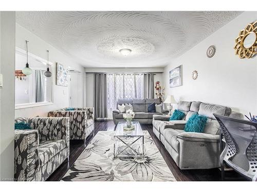 9 Seguin Court, Etobicoke, ON - Indoor Photo Showing Living Room