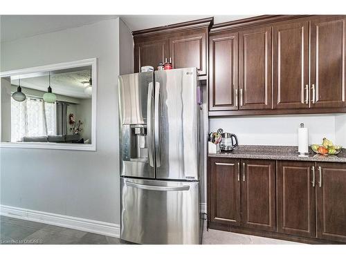 9 Seguin Court, Etobicoke, ON - Indoor Photo Showing Kitchen