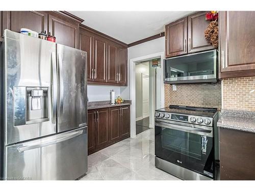 9 Seguin Court, Etobicoke, ON - Indoor Photo Showing Kitchen With Stainless Steel Kitchen