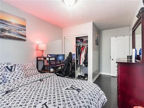 9 Seguin Court, Etobicoke, ON - Indoor Photo Showing Bedroom