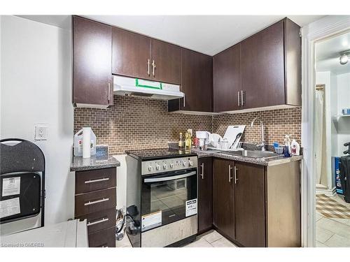 9 Seguin Court, Etobicoke, ON - Indoor Photo Showing Kitchen