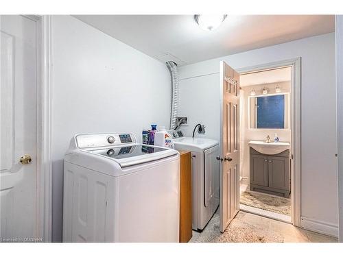 9 Seguin Court, Etobicoke, ON - Indoor Photo Showing Laundry Room