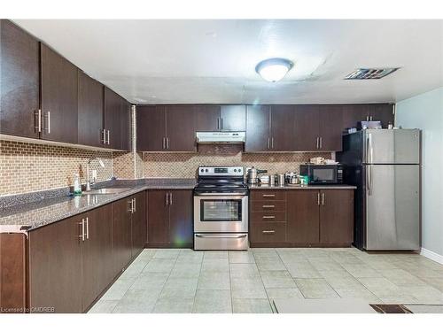 9 Seguin Court, Etobicoke, ON - Indoor Photo Showing Kitchen