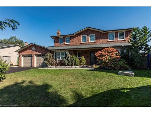 1440 Ivy Court, Oakville, ON - Outdoor With Deck Patio Veranda With Facade