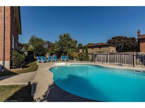 1440 Ivy Court, Oakville, ON - Outdoor With In Ground Pool With Backyard