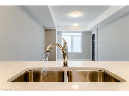 120 Wheat Lane, Kitchener, ON - Indoor Photo Showing Kitchen With Double Sink