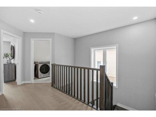 161 Cittadella Boulevard, Hamilton, ON - Indoor Photo Showing Other Room