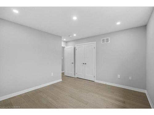 161 Cittadella Boulevard, Hamilton, ON - Indoor Photo Showing Other Room