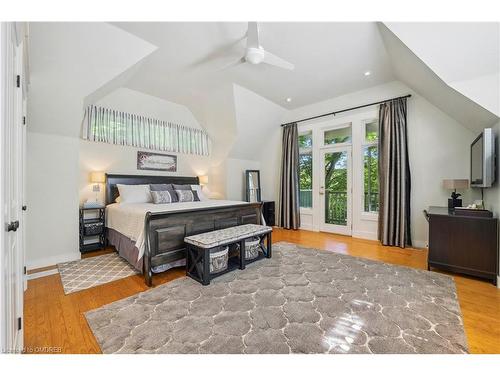 8181 Indian Trail, Eramosa, ON - Indoor Photo Showing Bedroom