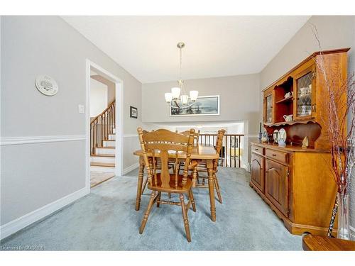 6356 Chaumont Crescent, Mississauga, ON - Indoor Photo Showing Dining Room