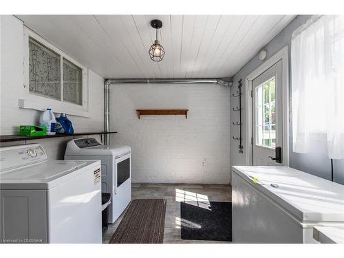 43 Elora Street, Mildmay, ON - Indoor Photo Showing Laundry Room