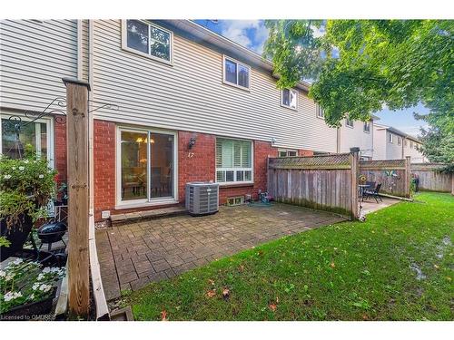 17-415 River Oaks Boulevard W, Oakville, ON - Outdoor With Exterior