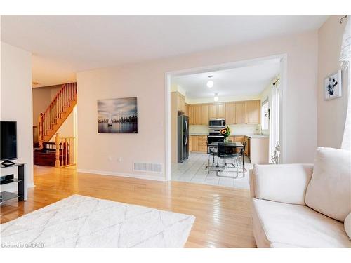 2383 Copperwood Drive, Oakville, ON - Indoor Photo Showing Living Room