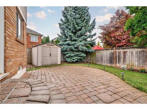 2383 Copperwood Drive, Oakville, ON - Outdoor