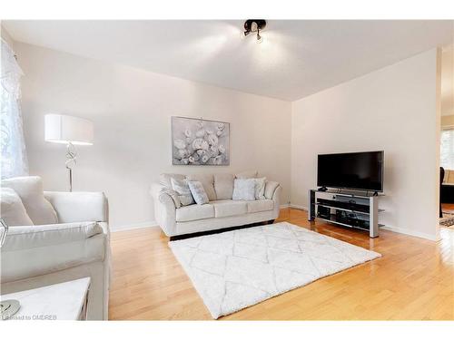 2383 Copperwood Drive, Oakville, ON - Indoor Photo Showing Living Room