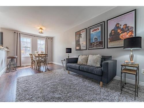 3035 Dewridge Avenue, Oakville, ON - Indoor Photo Showing Living Room