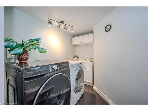 50 Wilkie Crescent, Guelph, ON - Indoor Photo Showing Laundry Room