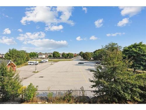 209-1411 Walker'S Line, Burlington, ON - Outdoor With View