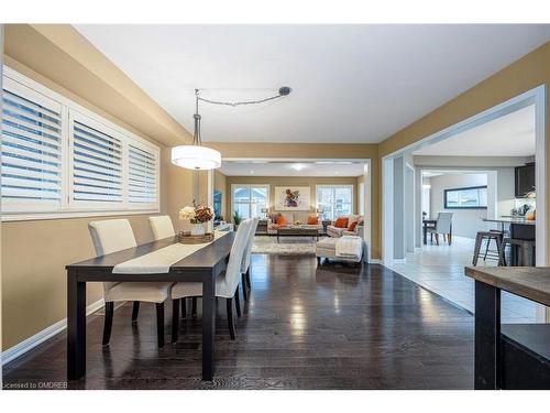 8 Seafair Crescent, Brampton, ON - Indoor Photo Showing Dining Room