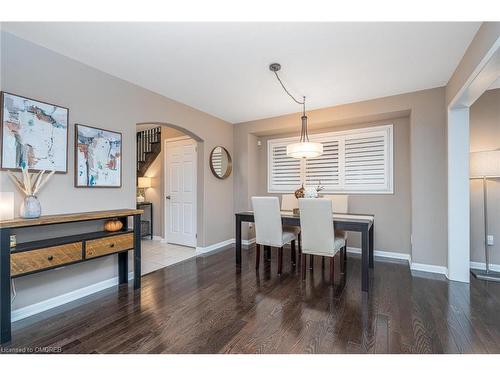 8 Seafair Crescent, Brampton, ON - Indoor Photo Showing Dining Room