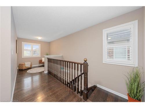 8 Seafair Crescent, Brampton, ON - Indoor Photo Showing Other Room