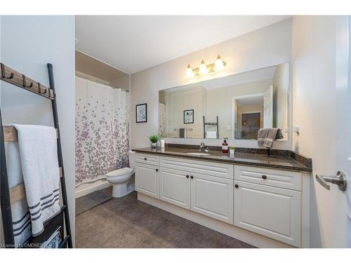 8 Seafair Crescent, Brampton, ON - Indoor Photo Showing Bathroom