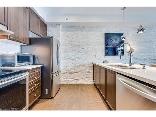 2421 Greenwich Drive, Oakville, ON - Indoor Photo Showing Kitchen With Stainless Steel Kitchen With Double Sink