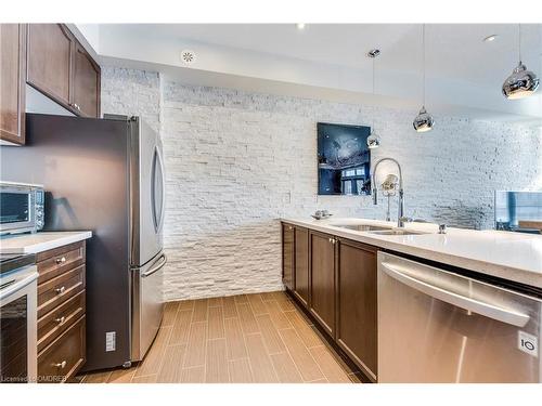 2421 Greenwich Drive, Oakville, ON - Indoor Photo Showing Kitchen With Stainless Steel Kitchen