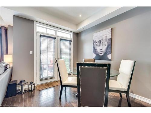 2421 Greenwich Drive, Oakville, ON - Indoor Photo Showing Dining Room